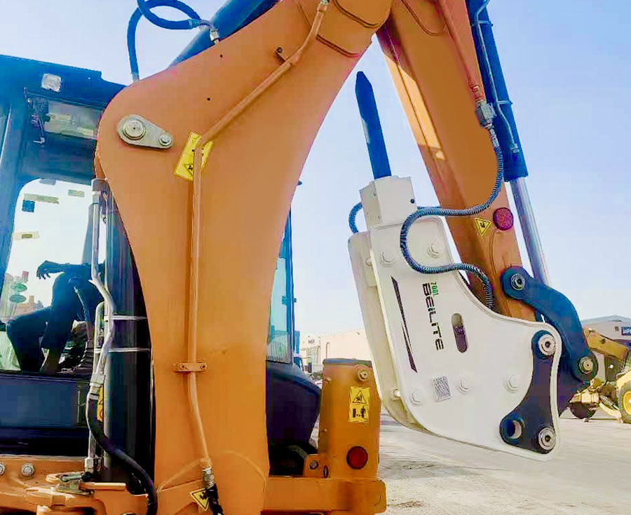 Find out Beilite Banana Type Range Hydraulic Breakers- Powerful excavation breaker attachment for up 20-ton tracked excavators
