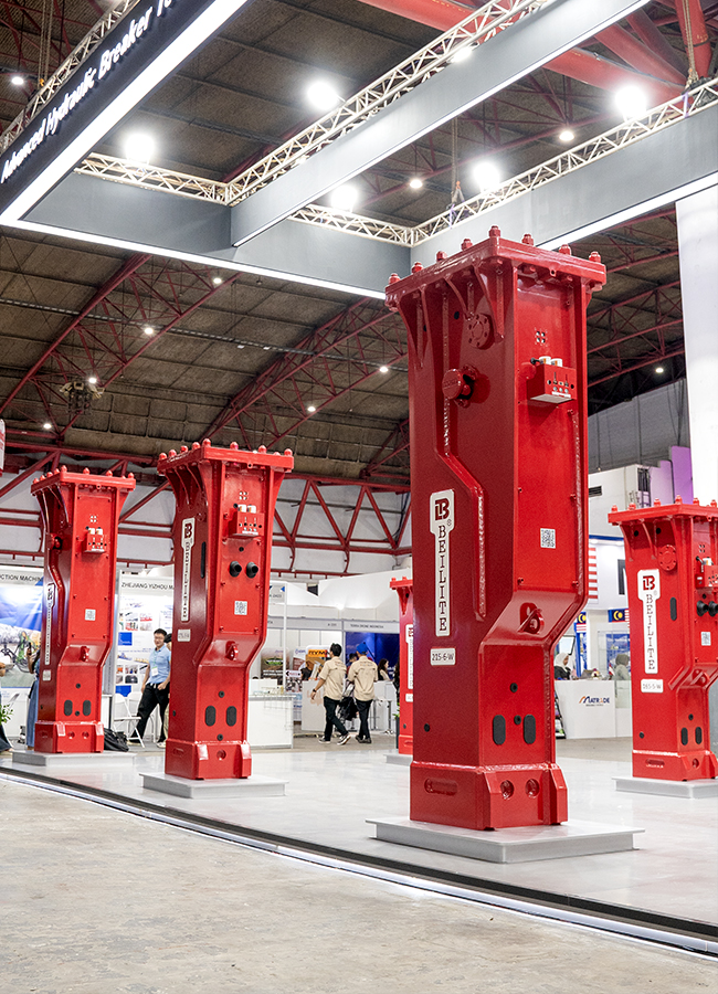 Beilite hydraulic breaker Saudi Arabia Branch