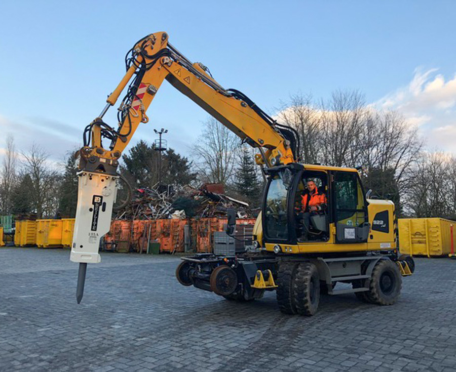 Hydraulic Breaker for different Carriers and other loaders