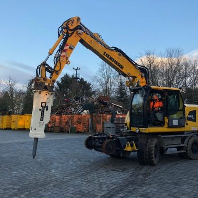 Powerful excavation breaker attachment for 20-ton tracked excavators.
