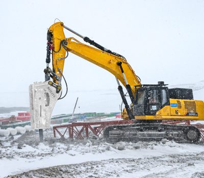 Best Excavation hydraulic breaker for frozen area application